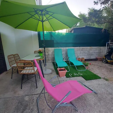 ゲストハウス House Lanterna Pag