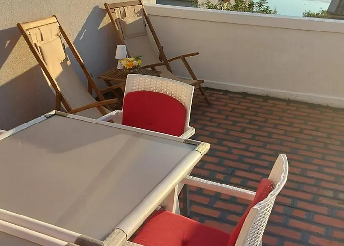 House Lanterna Pag Gostinjska kuća Pag Town