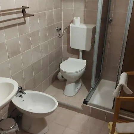 Gæstehus House Lanterna Pag Pag Town