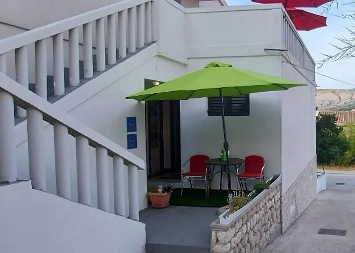 House Lanterna Pag Πανσιόν 3*